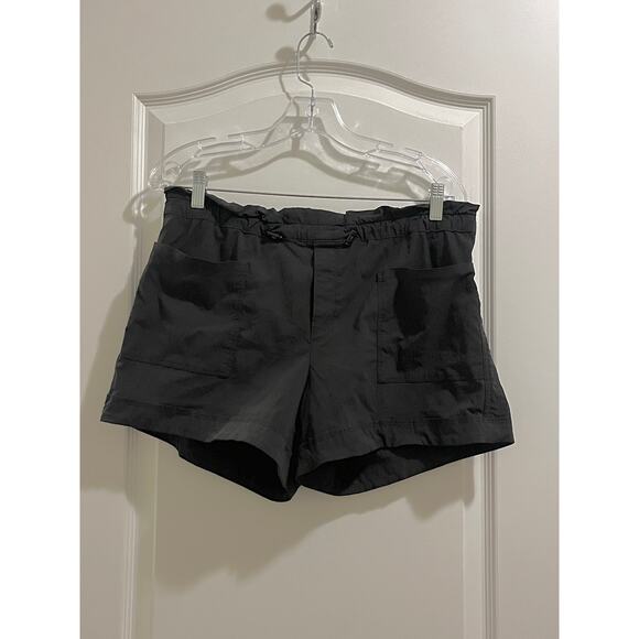 Athleta Trekkie Paper Bag Short - Picture 3 of 11